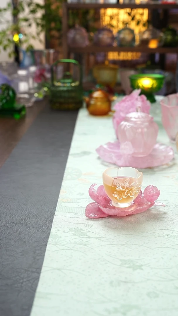 琉璃闪购幽兰清风杯垫粉色+桃花茶杯白色