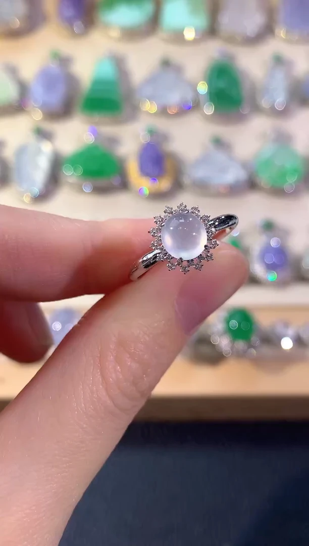 18K金镶嵌戒指翡翠冬日珠宝多样性发货一件Q14