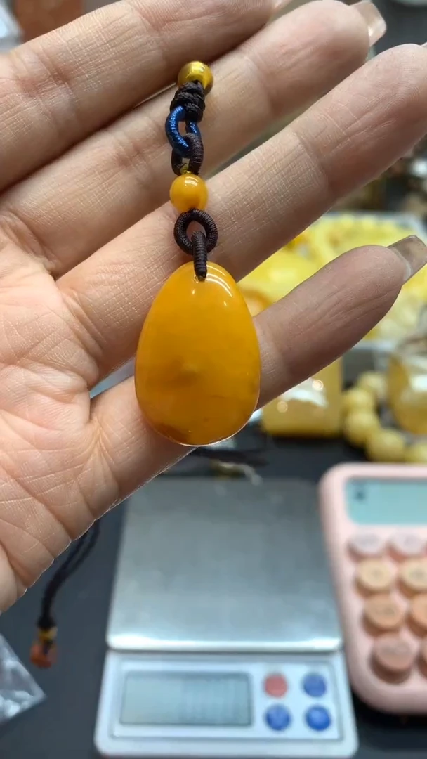 【闪购商品】未镶嵌琥珀珠宝奇石280