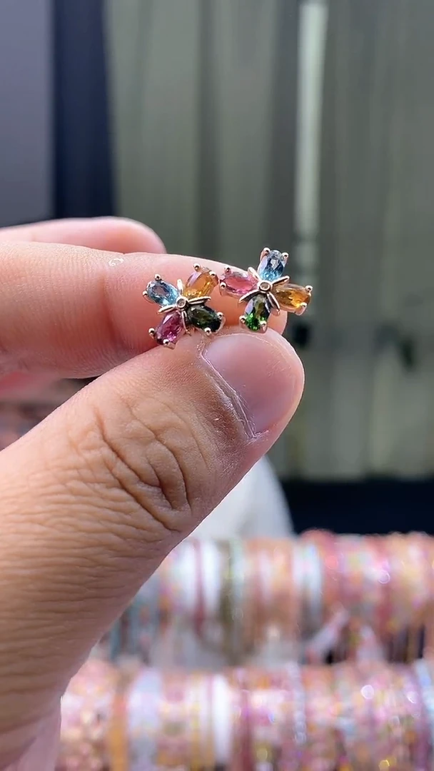 【闪购商品】碧玺耳钉银S925镶嵌156161161515156