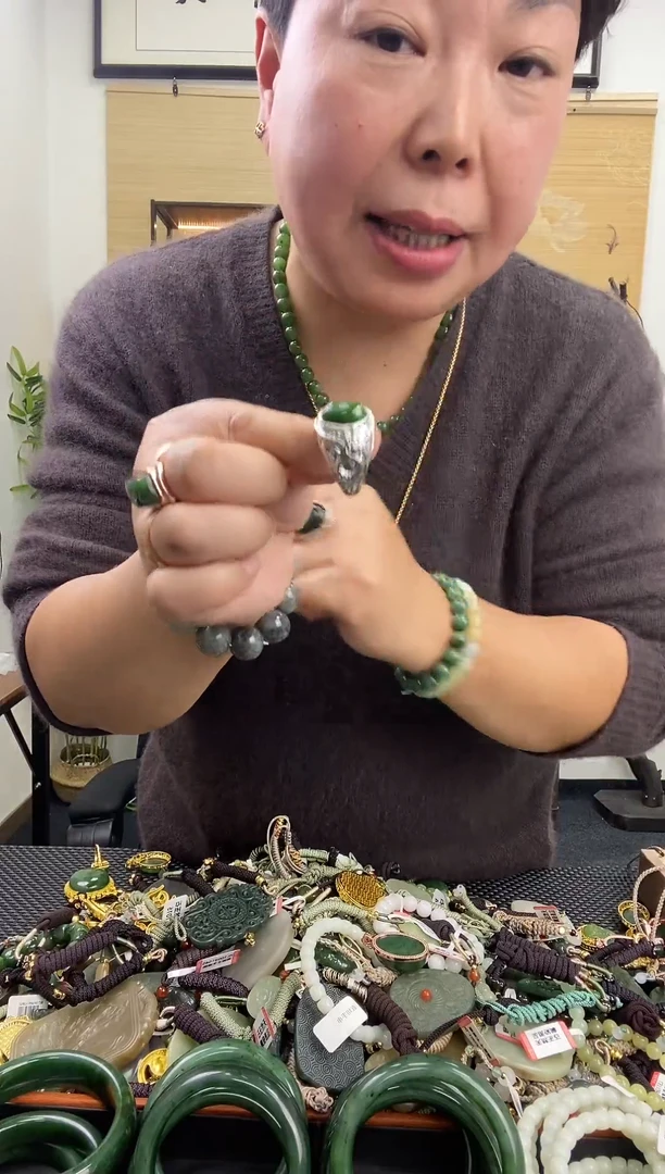 颈饰未镶嵌和田玉多样性发一  28