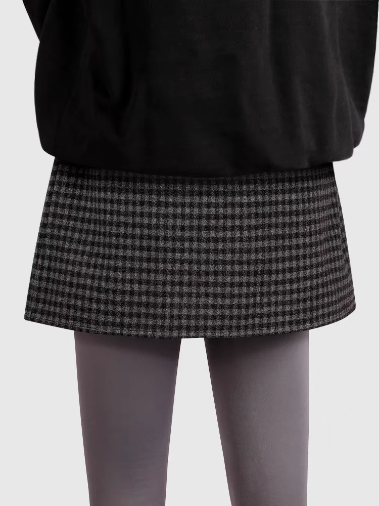 红红衣橱 短裤时尚百搭加厚冬季毛呢靴裤裤子