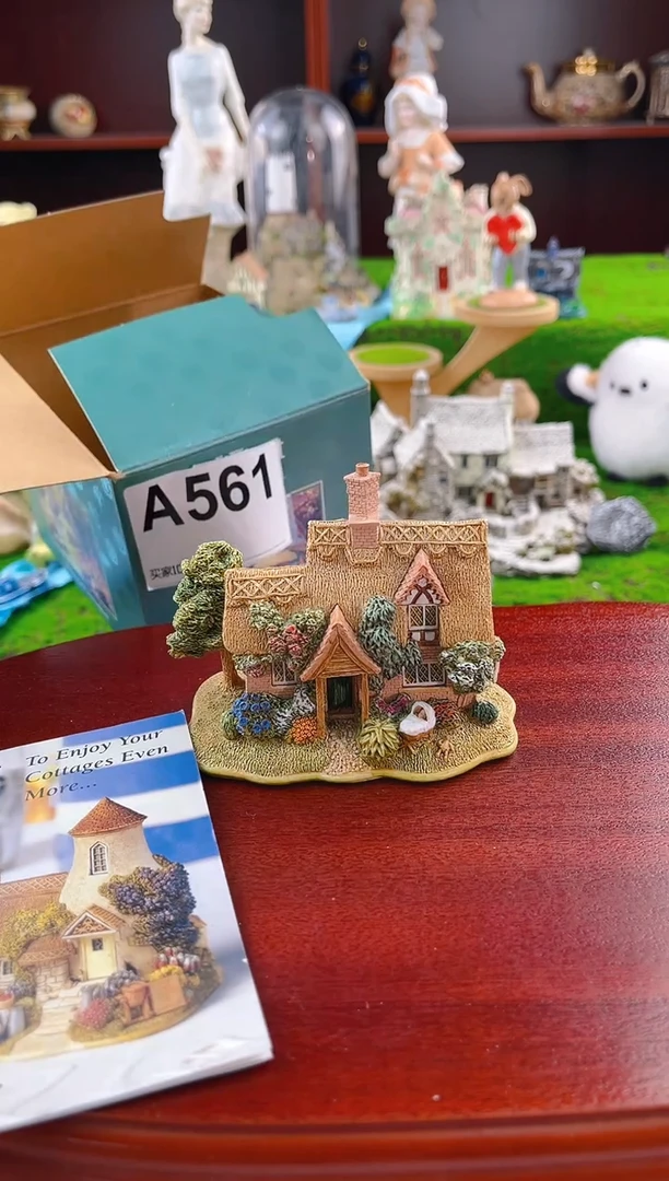 【闪购商品】紫砂茶宠Lilliput中古小房子561