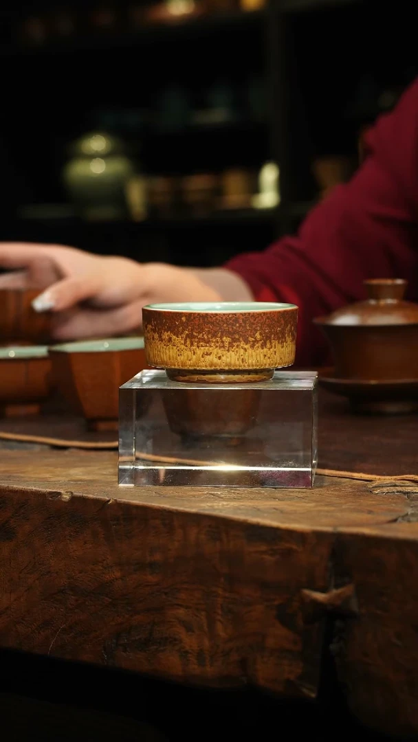 【闪购商品】瓷片王玮 草木灰 躺赢杯