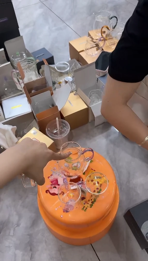 @@禾器晶彩悦心壶浅紫色+清禾杯紫色两只