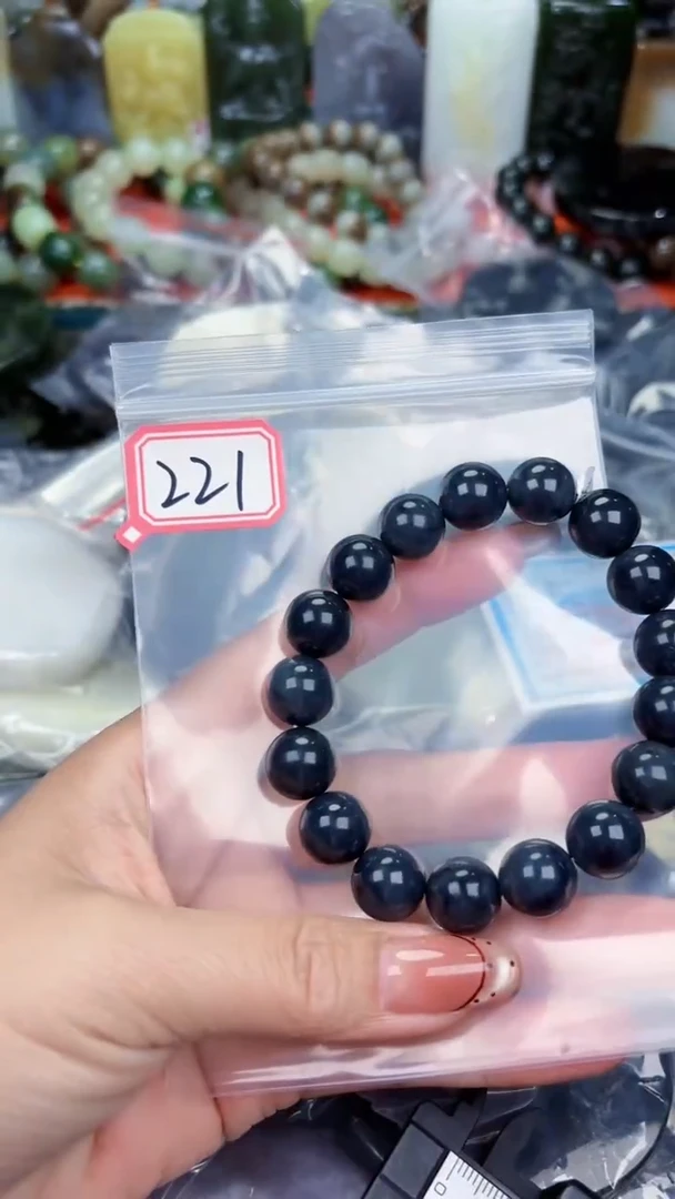 颈饰未镶嵌和田玉和田玉