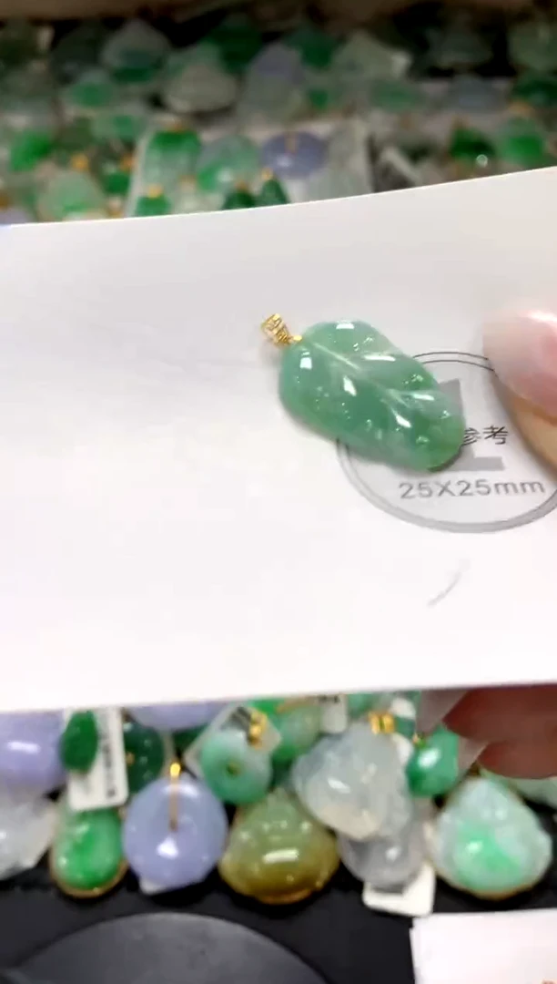 颈饰未镶嵌翡翠1111111111111111