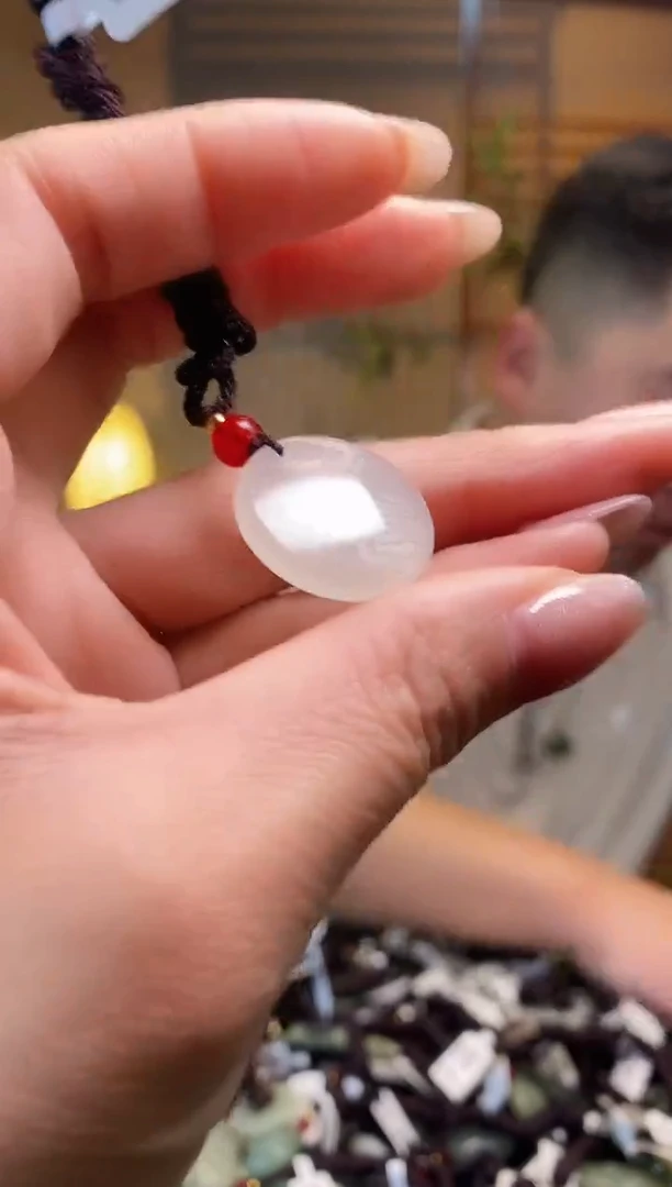 【闪购商品】和田玉颈饰未镶嵌多样性发货，拍一发一