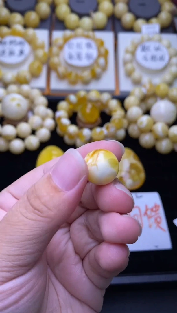 裸石琥珀未镶嵌大小姐珠宝严选41