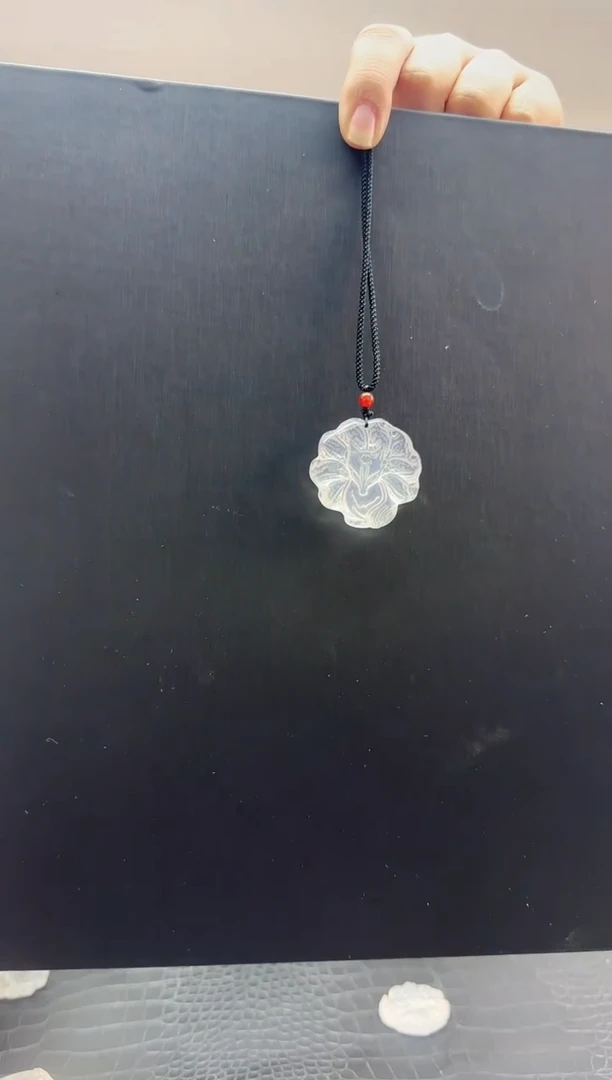 颈饰未镶嵌水晶天然白水狐牌21