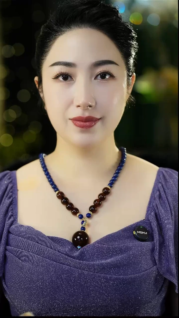 琥珀项链未镶嵌灵草珀吊坠