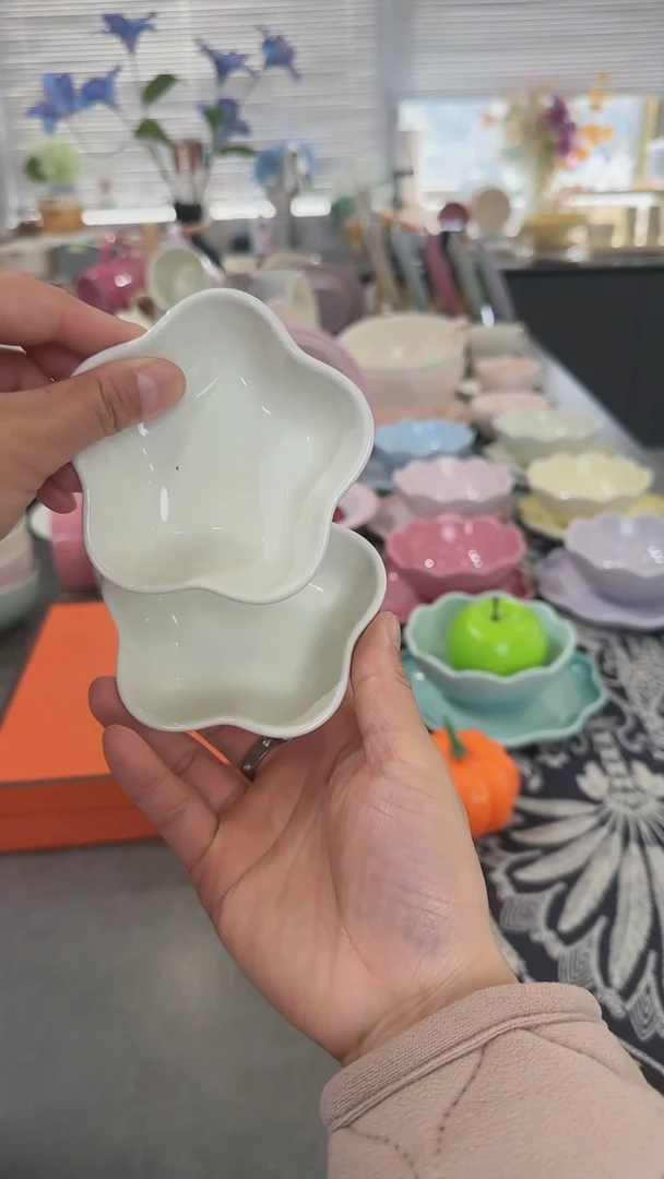 【闪购商品】瓷2件套奶油白花瓣蘸料碟
