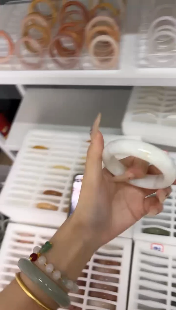 未镶嵌手镯石英质玉325-53HE