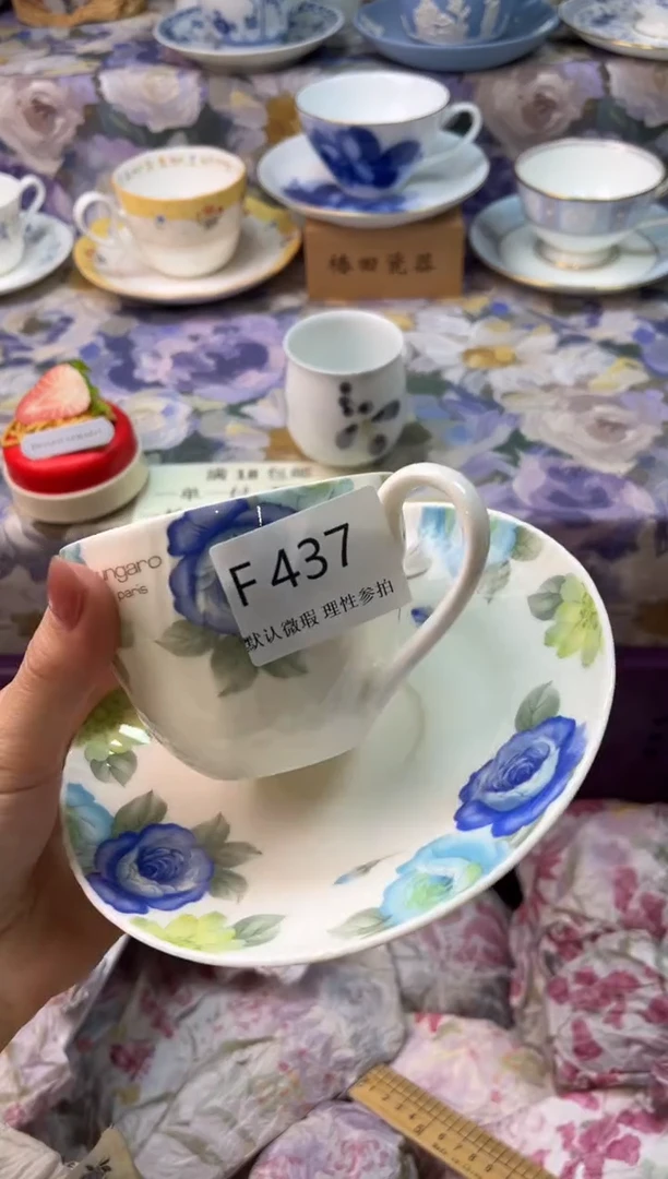 瓷片绿**踪瓷片瓷片      F  437