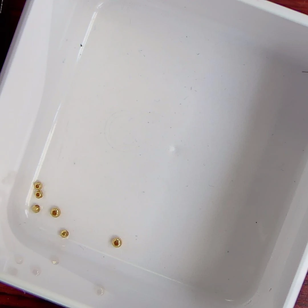 黄金足金小金 豆