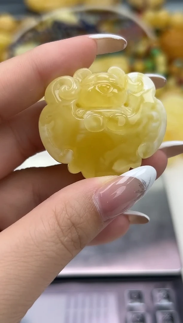 裸石琥珀未镶嵌琥珀蜜蜡吊坠