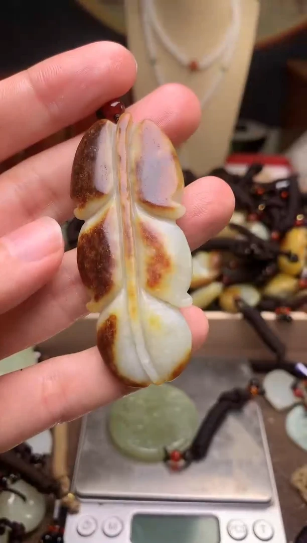 颈饰未镶嵌和田玉新疆料青海料清水和田玉吊坠