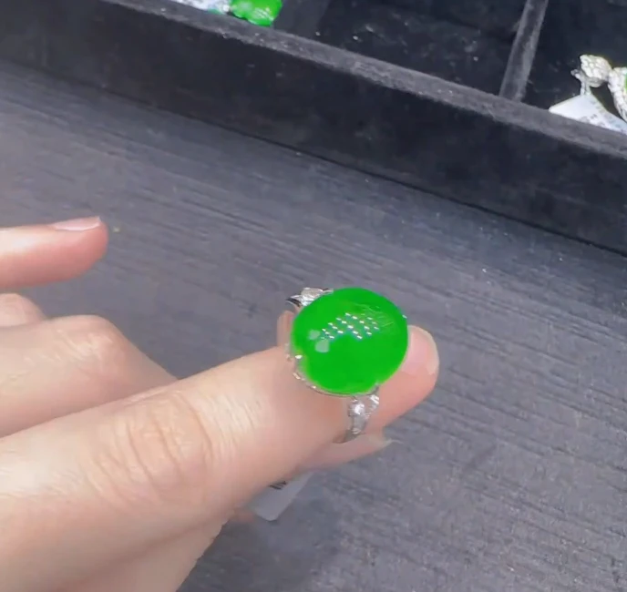 天然翡翠A货18K金镶