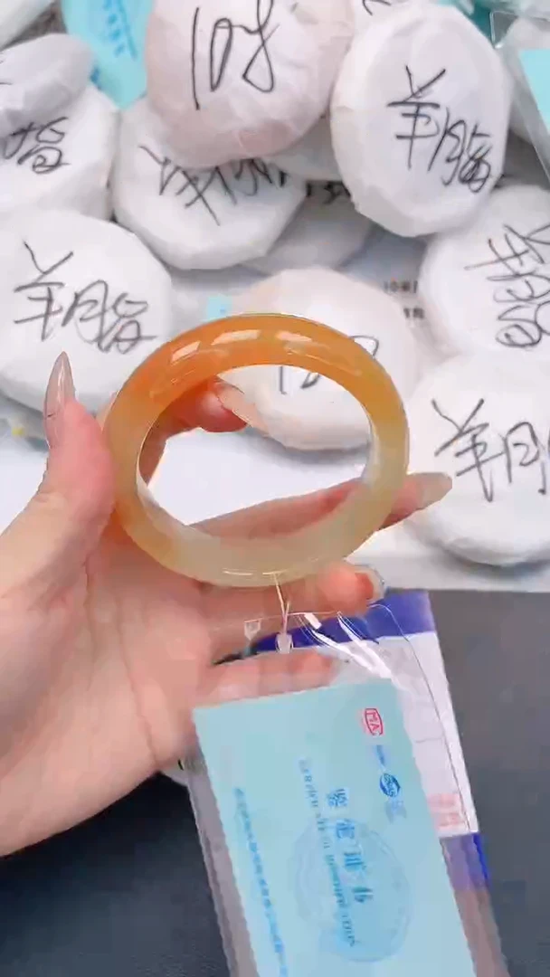 未镶嵌手镯石英质玉H150+57