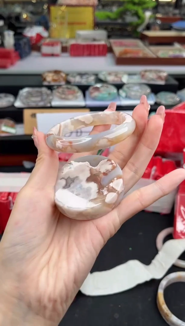 石英质玉手镯未镶嵌55圈口（赠品镯心）3572468