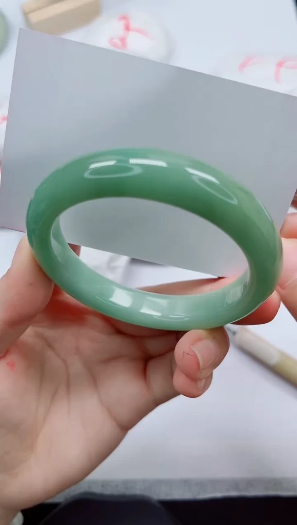 未镶嵌手镯石英质玉162-56/57