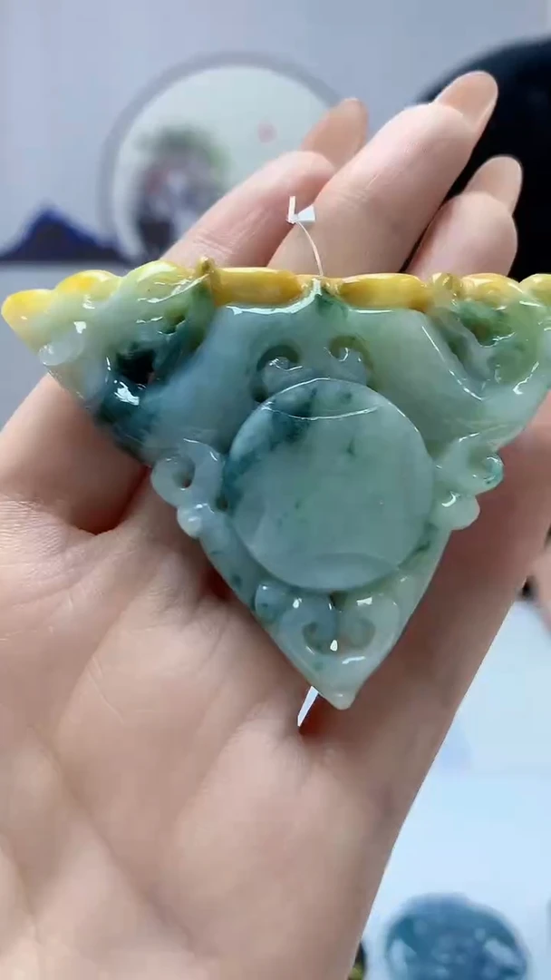 【闪购商品】定制翡翠未镶嵌5152DD-毛货挂件112