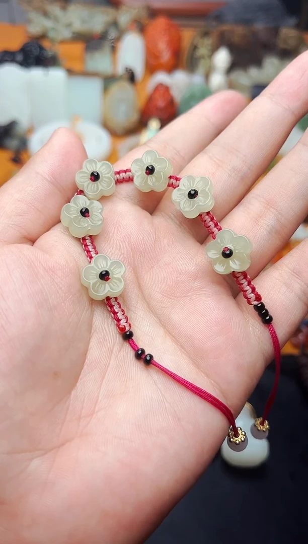 【闪购商品】和田玉手链未镶嵌手链花01