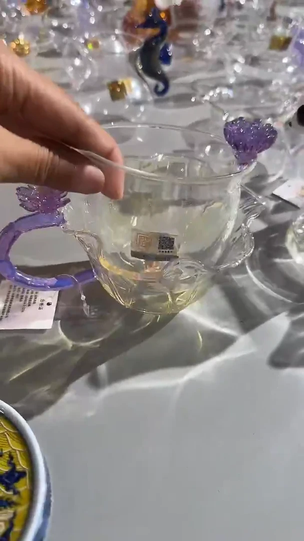 晶焱紫色荷韵金标