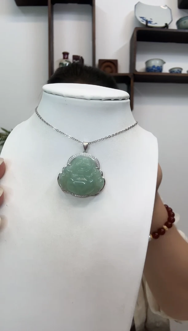 吊坠(赠链)银S925镶嵌翡翠小佛