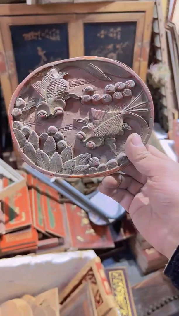 【闪购商品】香樟木老木雕老物件花板