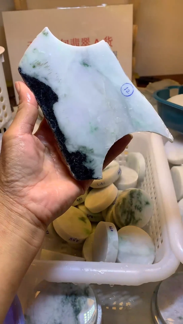 翡翠裸石翡翠原石