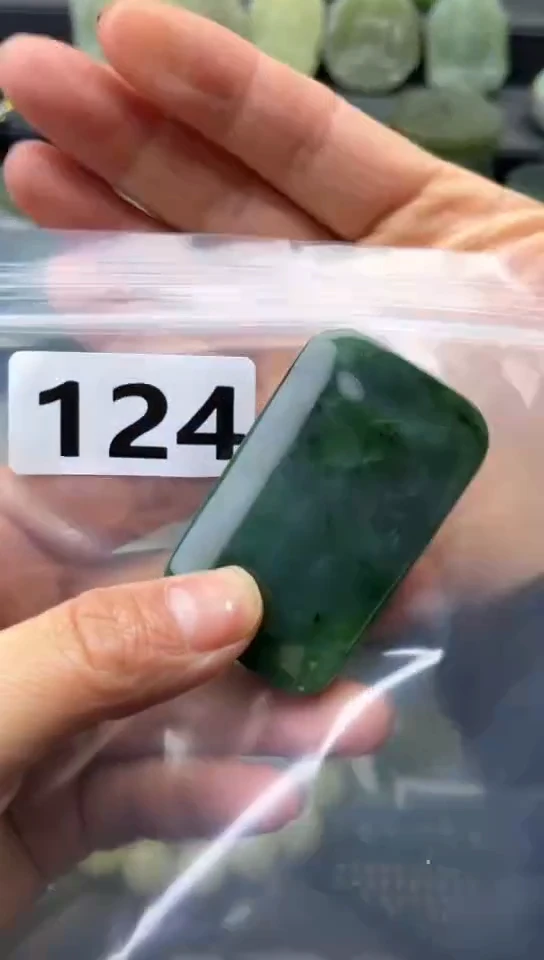 未镶嵌和田玉珠宝半成品牌子