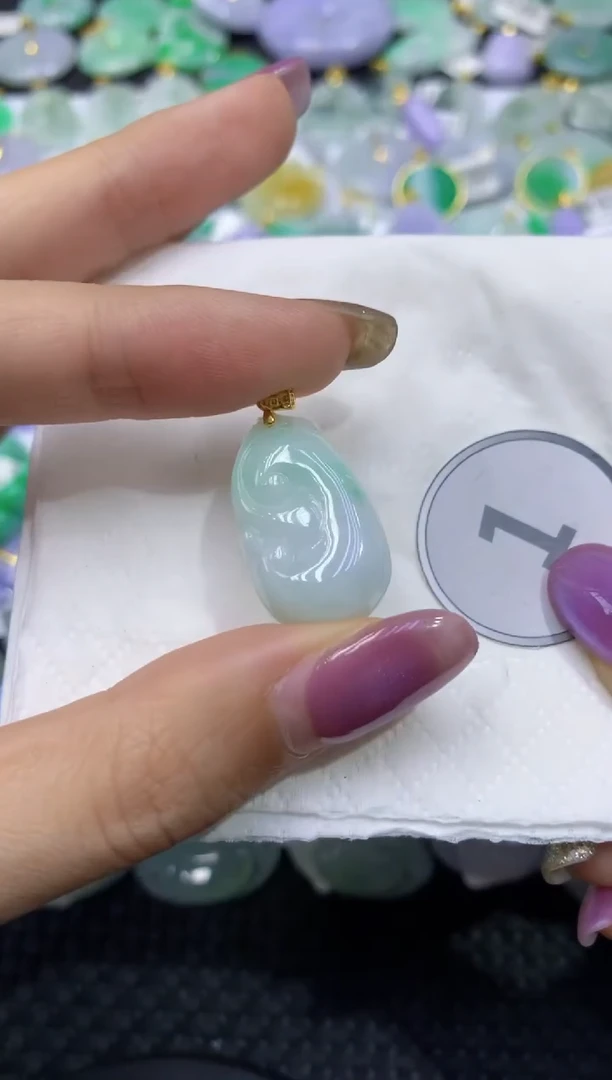 颈饰未镶嵌翡翠天然缅甸翡翠A货