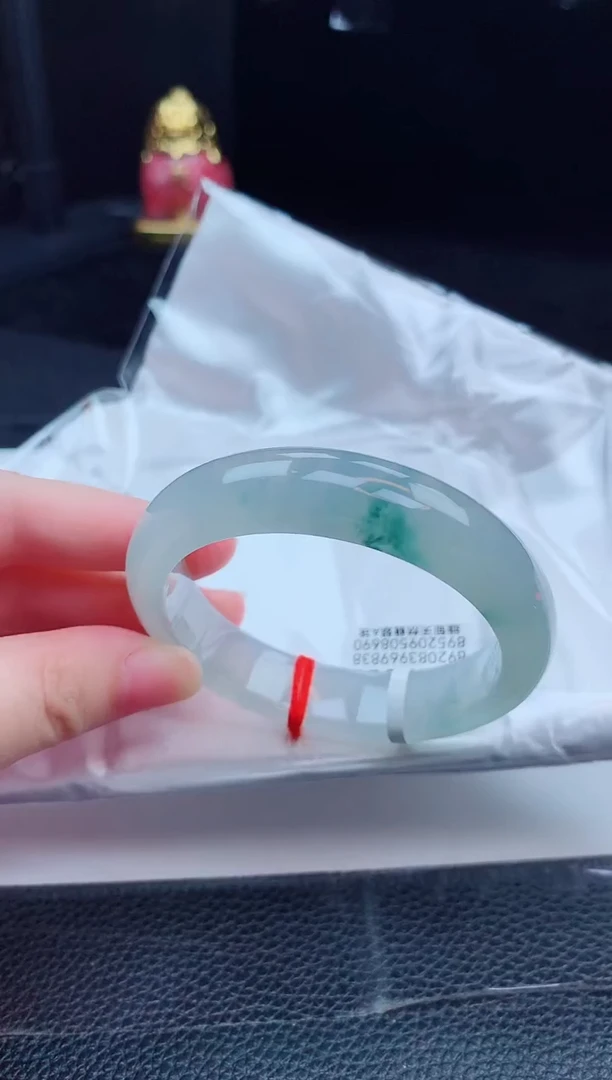 翡翠手镯未镶嵌缅甸天然翡翠A货手镯