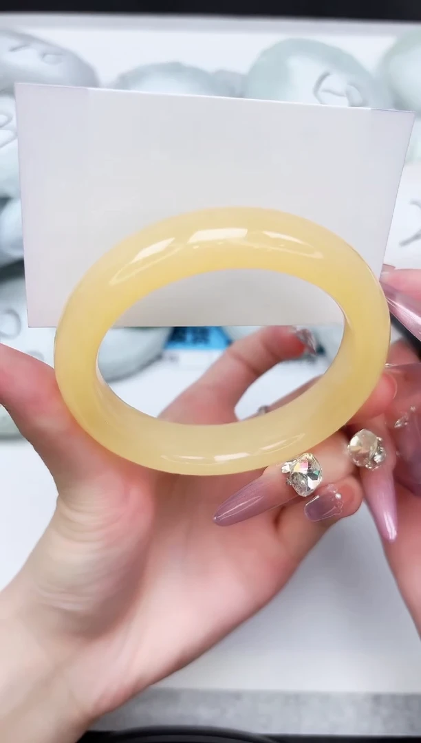 石英质玉手镯未镶嵌183-58.9