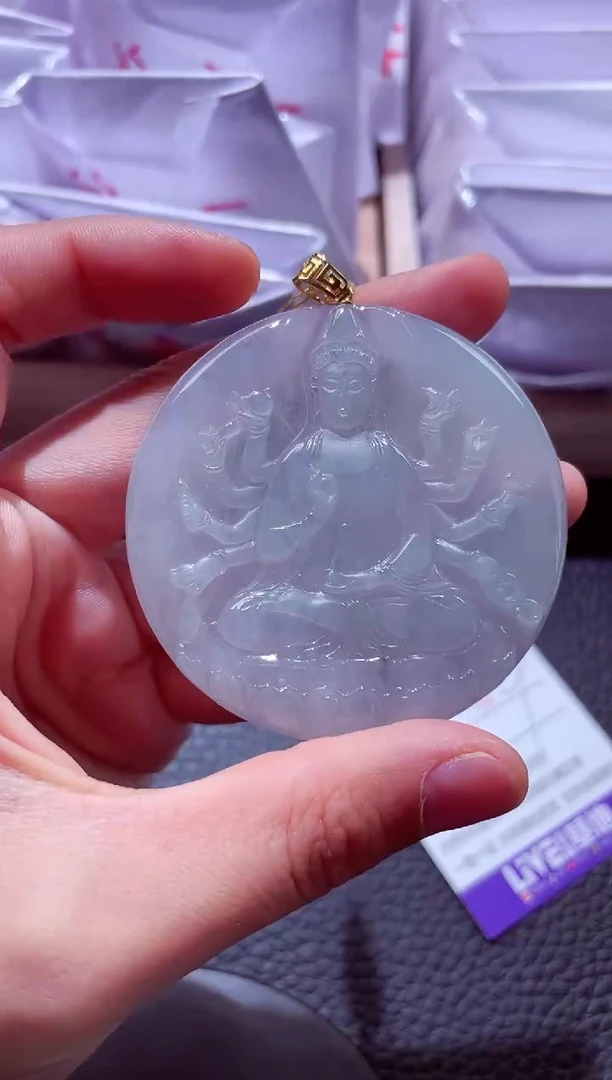 颈饰18K金镶嵌翡翠00003872千手