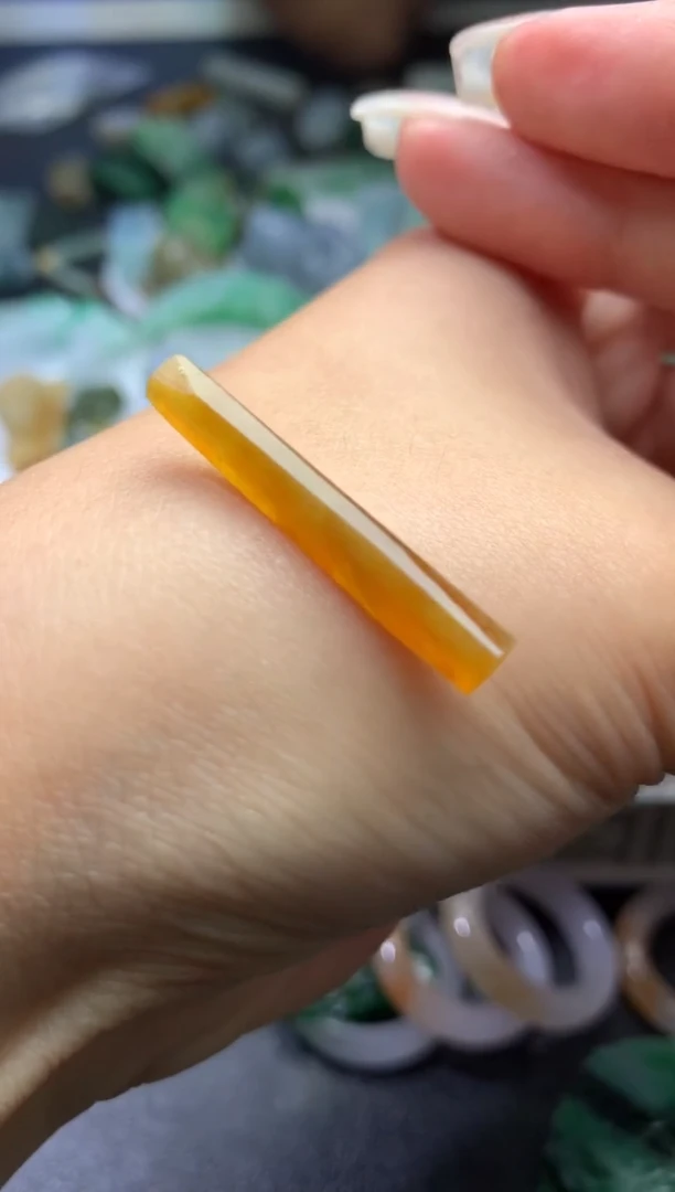 未镶嵌定制翡翠Y*Y毛货