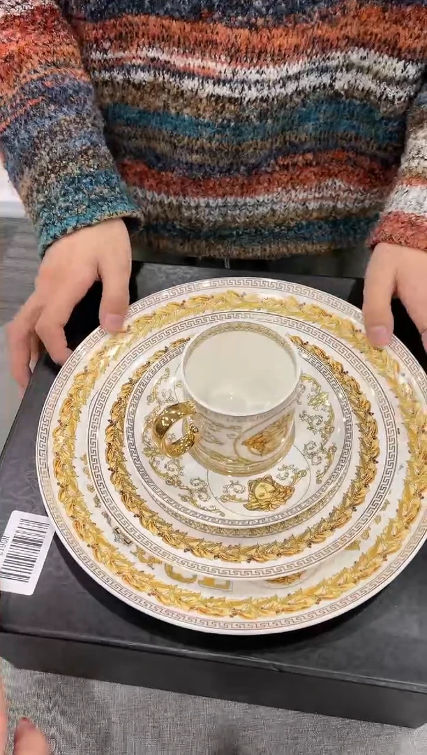 【闪购商品】杯H613--------------