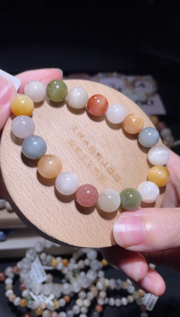 未镶嵌手链水晶?30号多样性发一 H 11+