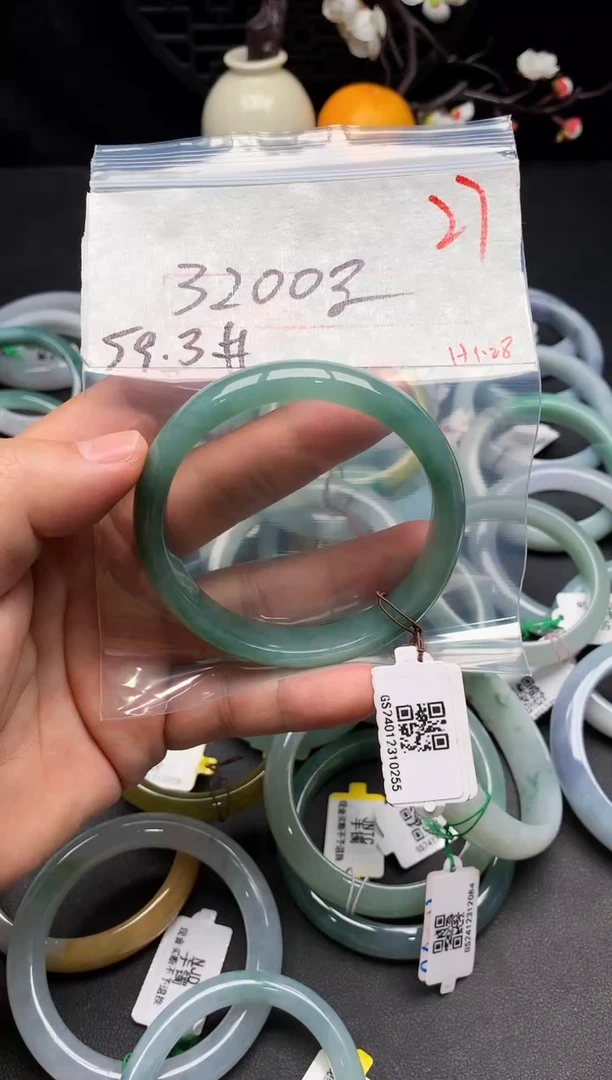 【闪购商品】定制翡翠未镶嵌毛货需精细抛光+多样性发货拍一发一