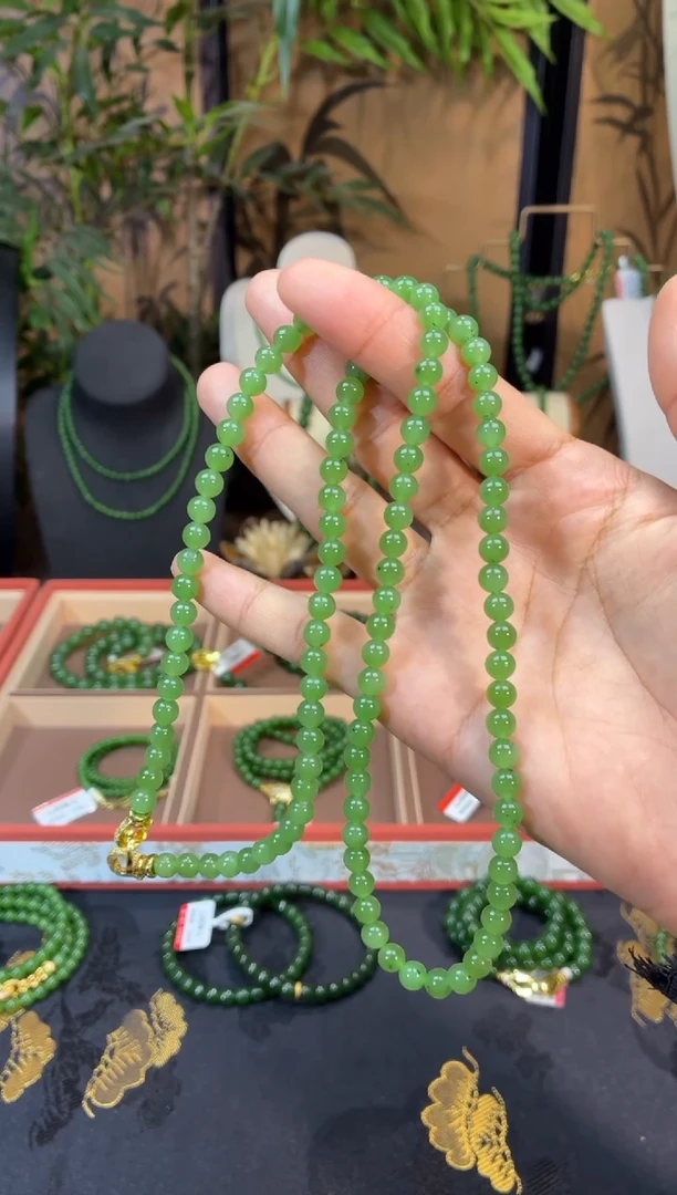 颈饰未镶嵌和田玉（碧玉）6苹果绿微矿毛衣链