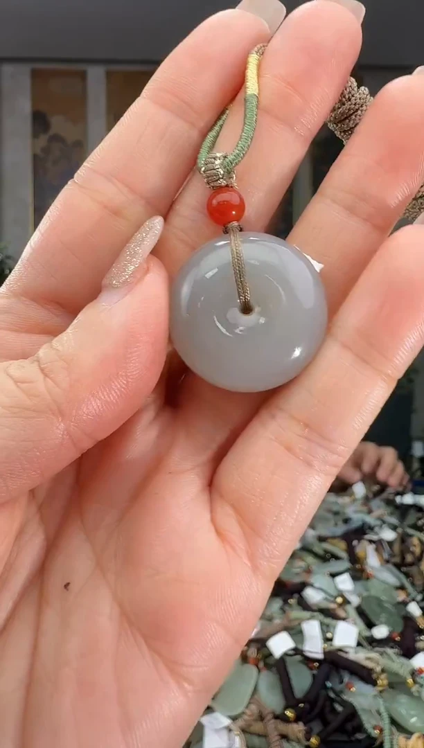 颈饰未镶嵌和田玉拍一发一多样性发货