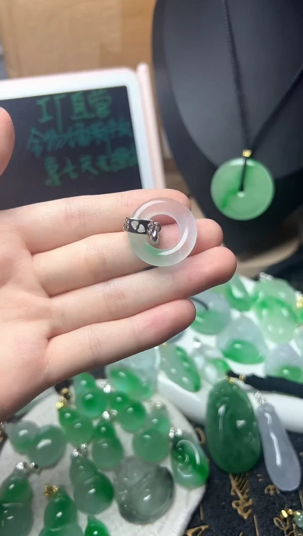 颈饰未镶嵌翡翠所见即所得，一图一物