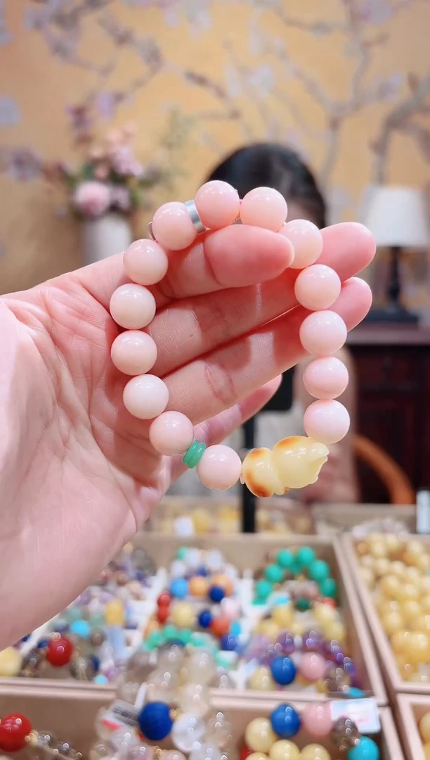 未镶嵌蛋白石手链11.5咪+天然欧泊粉澳宝，少女粉设计款