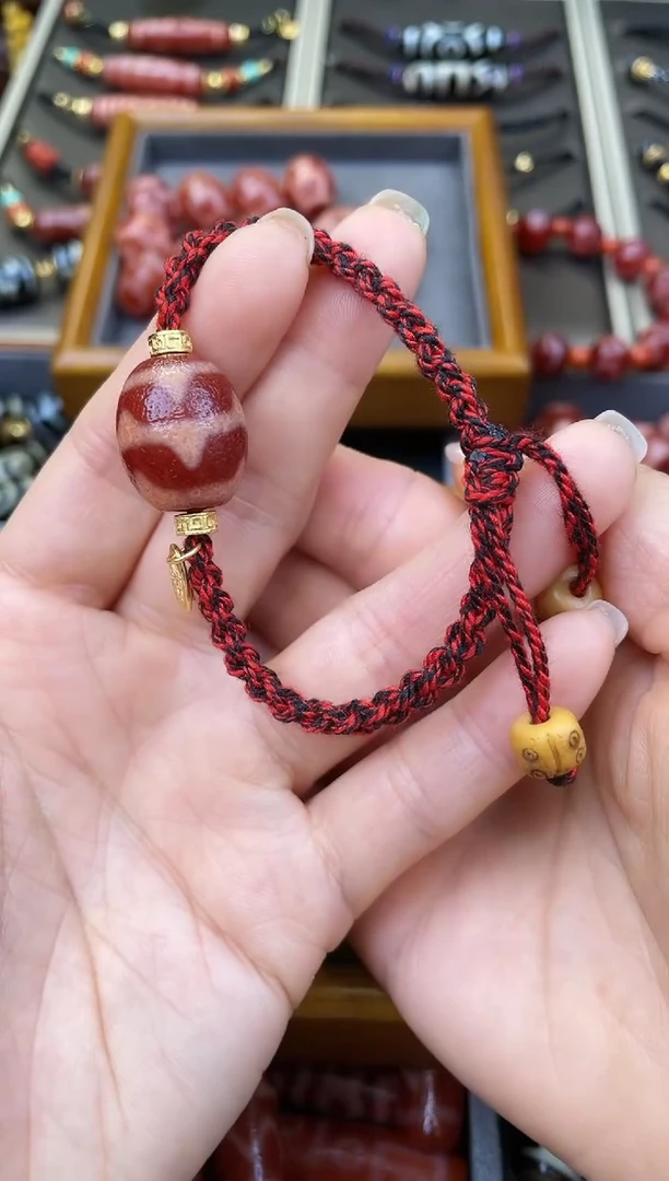 玛瑙/玉髓手链未镶嵌美泓精品高油红肉双虎牙达洛手链