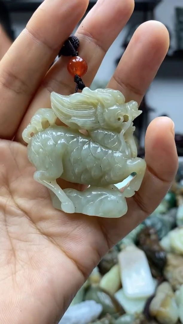 未镶嵌和田玉把件1
