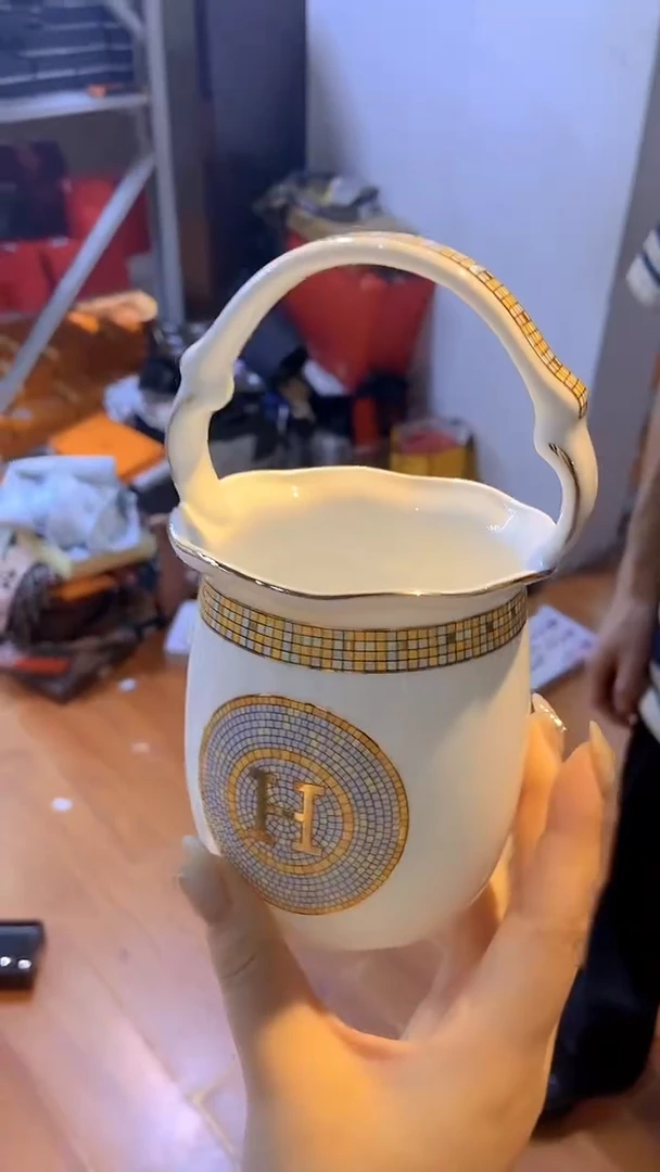 杯鸿辉家品牌瓷器，京东包邮！