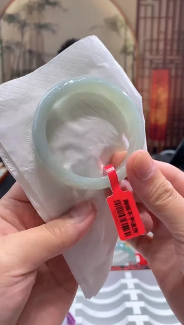 未镶嵌手镯翡翠000058093