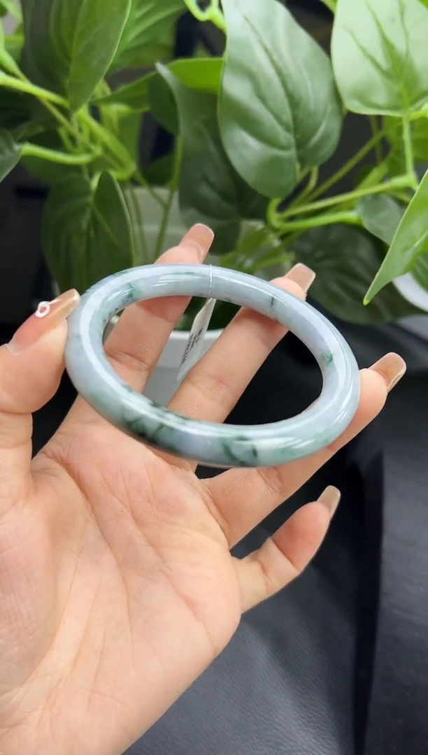 【闪购商品】翡翠手镯未镶嵌2016 手镯 54-56圈