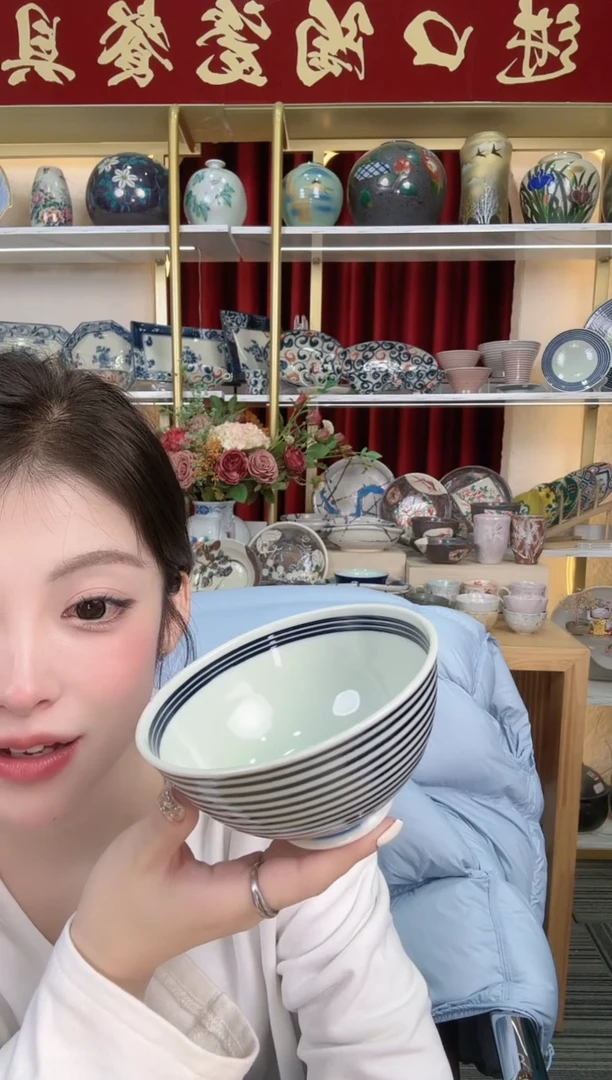 陶瓷蓝驹米饭碗一个